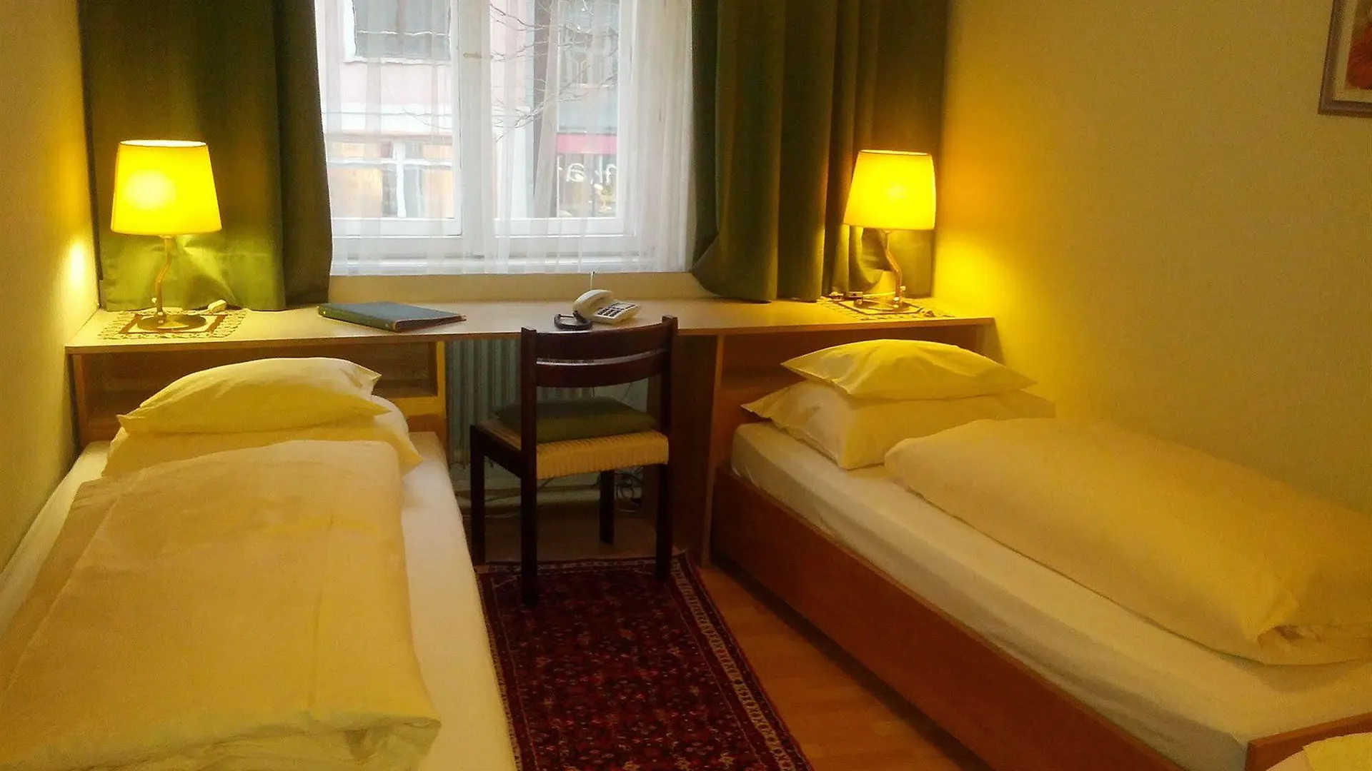 Bed & Breakfast Pension Hotel Mariahilf Wenen