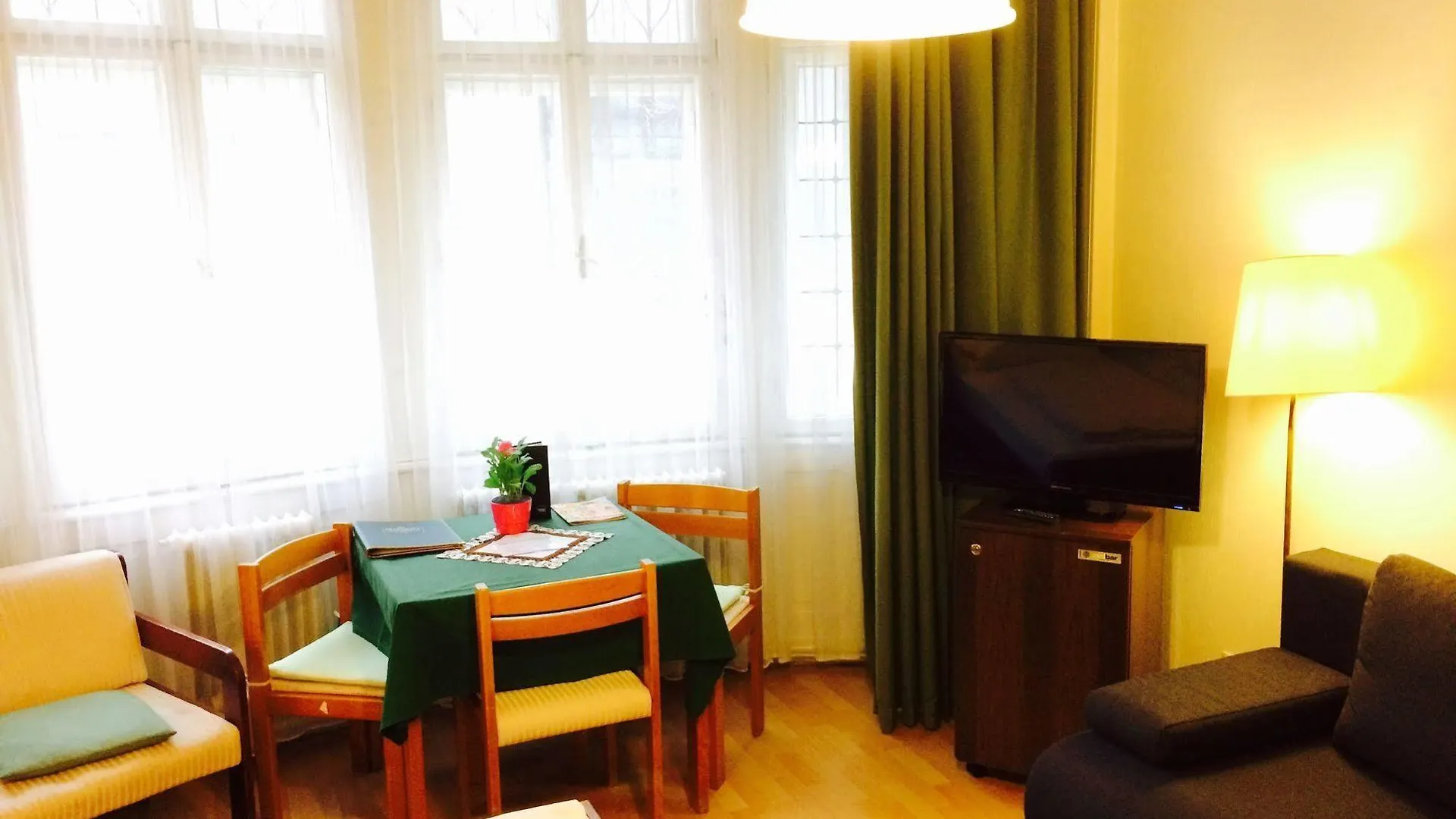 Pension Hotel Mariahilf Wenen 3*,